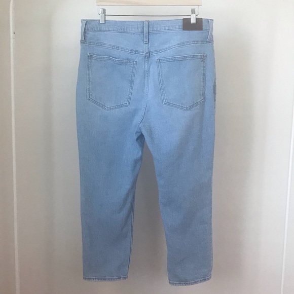Madewell Petite Perfect Vintage Jean in Fiore Wash - Picture 7 of 11